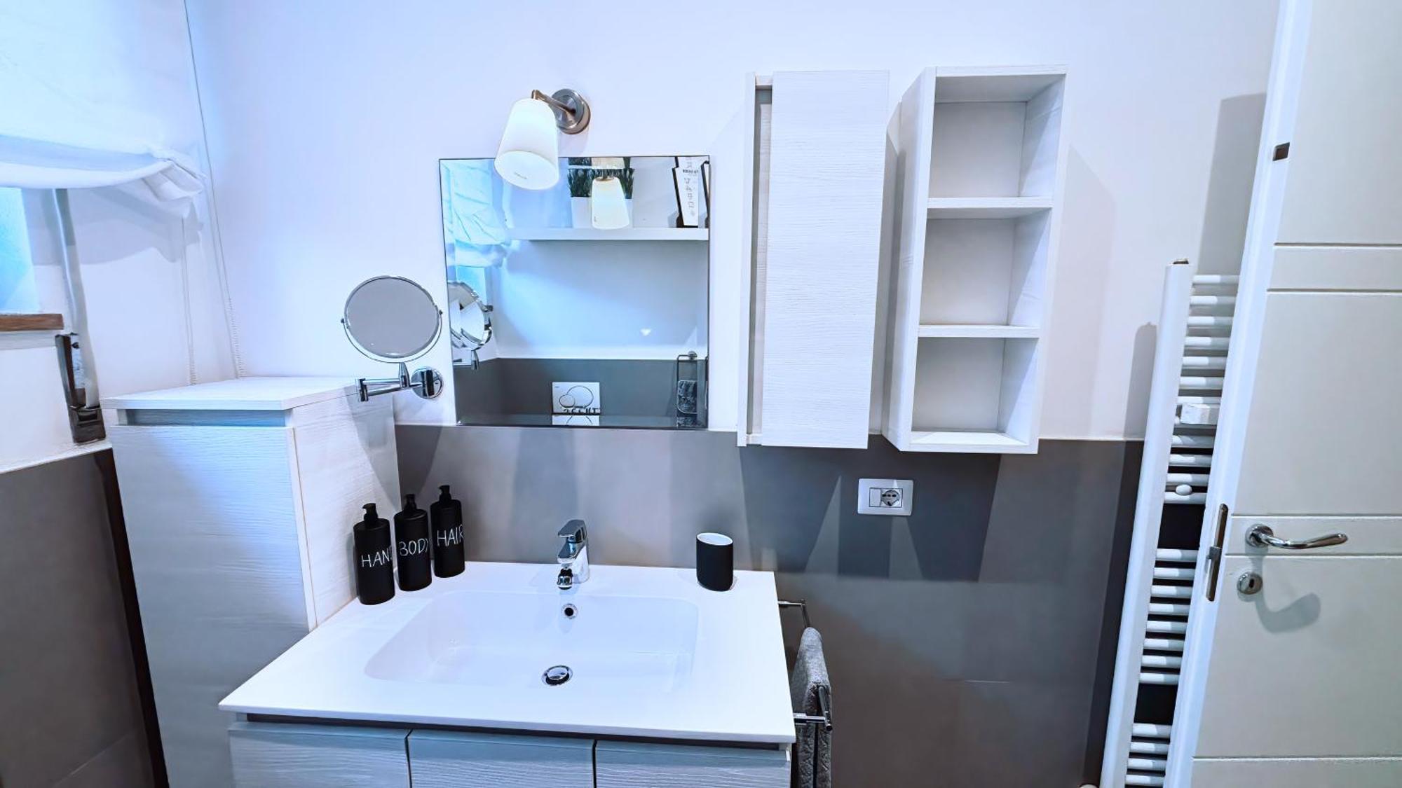 Stadium Stay- Central, Quiet, Easy Parking Appartamento Verona